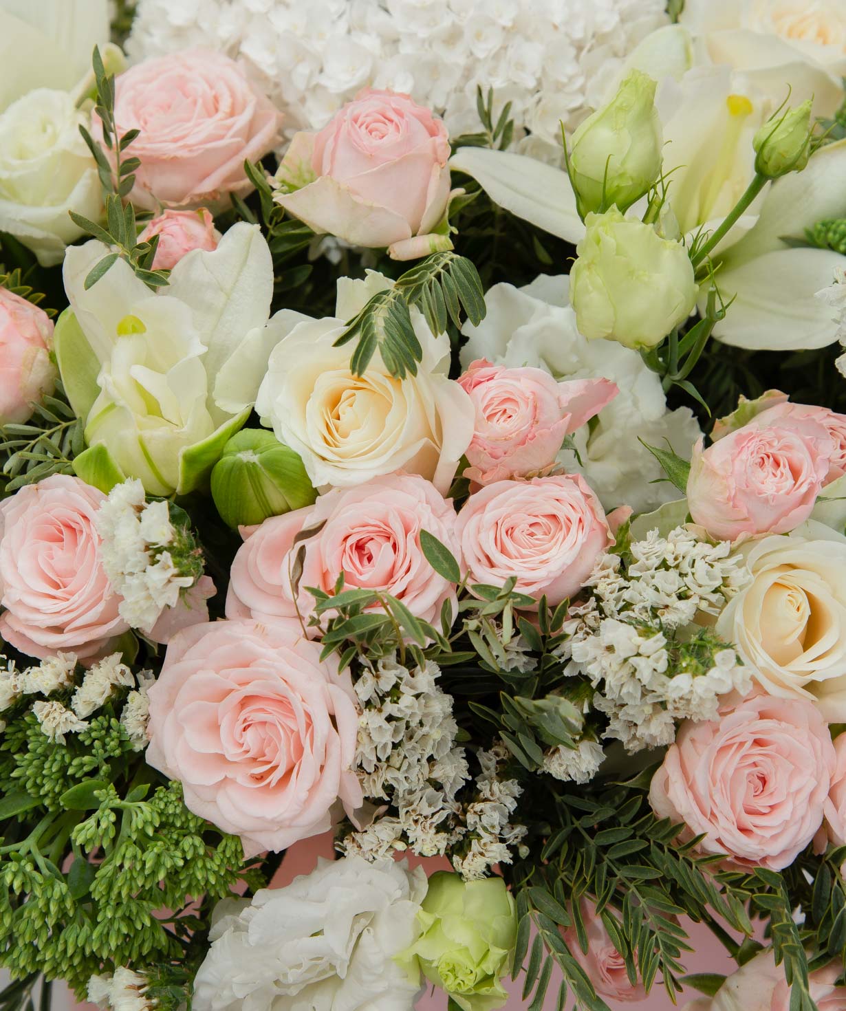 Composition «Arpis flowers» with roses №18