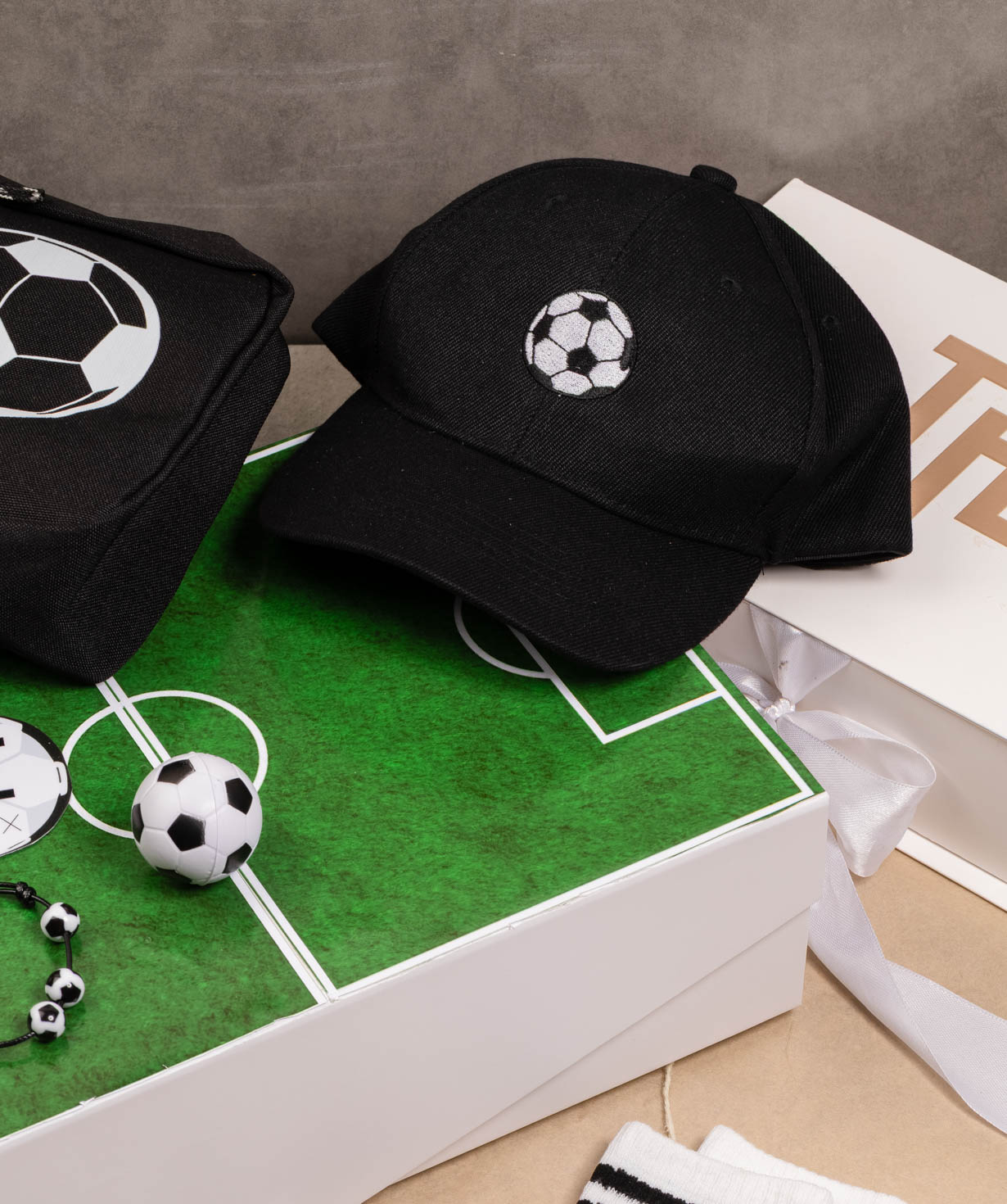 Gift box «THE BOX» for a boy №612