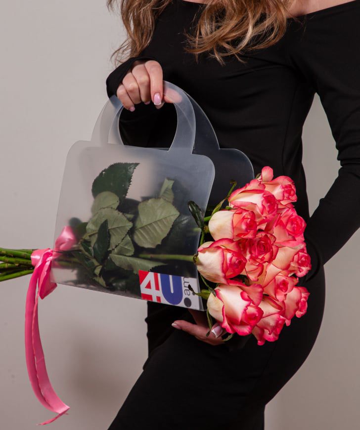 Bouquet «Cataleya» with roses №88