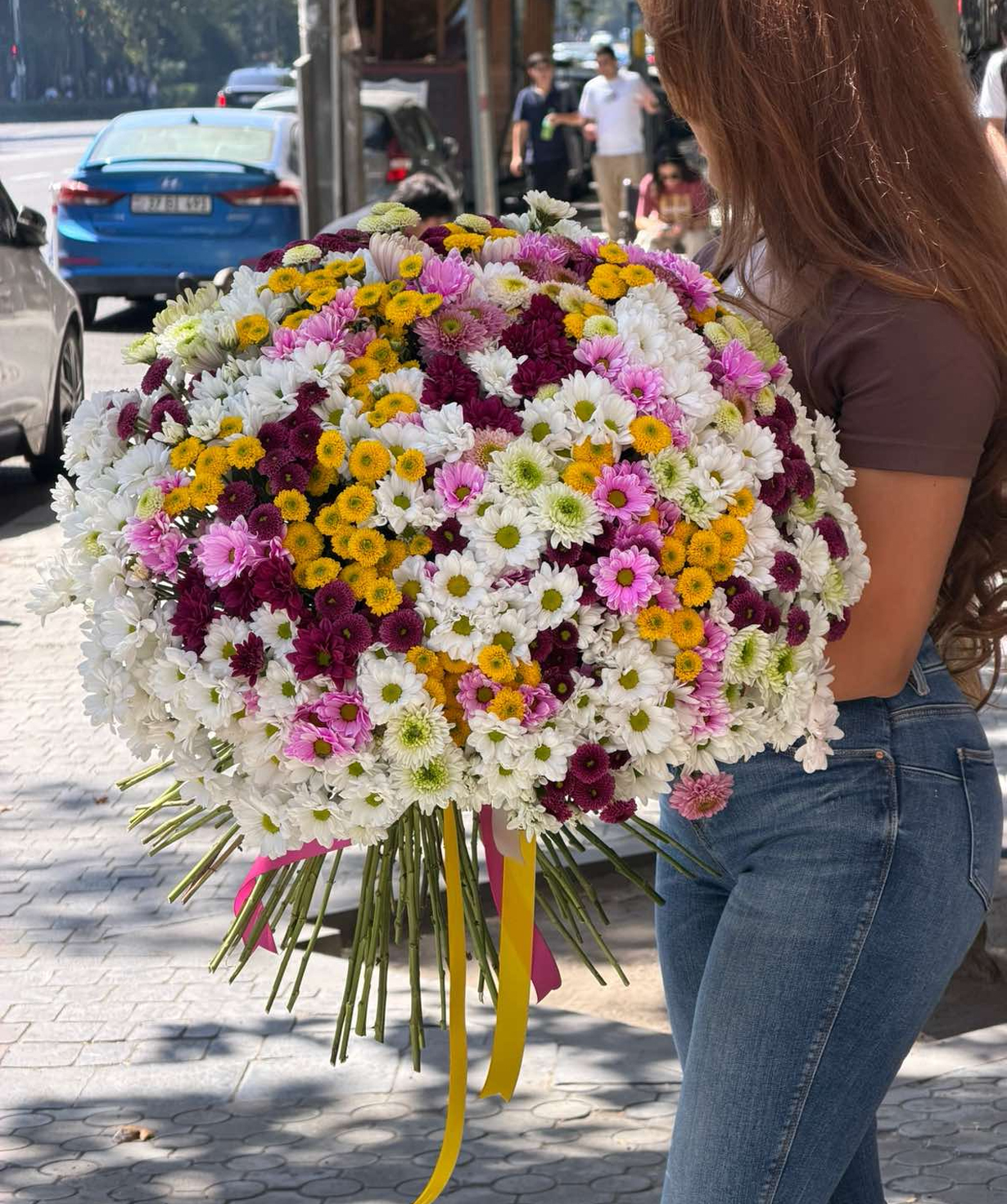Bouquet «Cataleya» with chrysanthemums№92