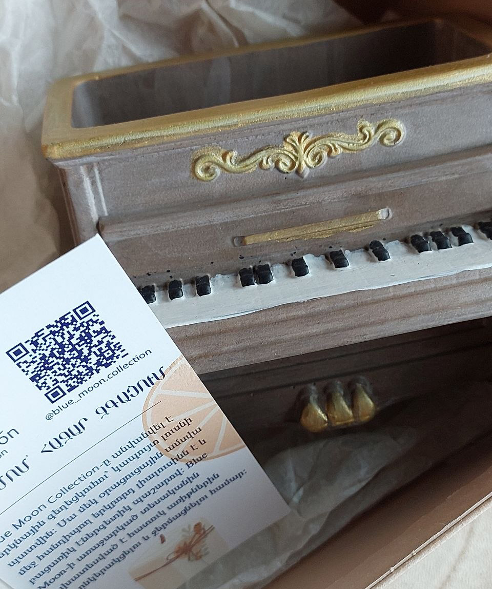 Candle «Blue Moon» Keys of the Soul, scented