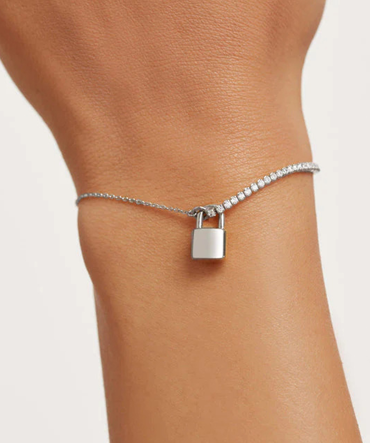 Արծաթյա թևնոց «PDPAOLA» PU02-046-U