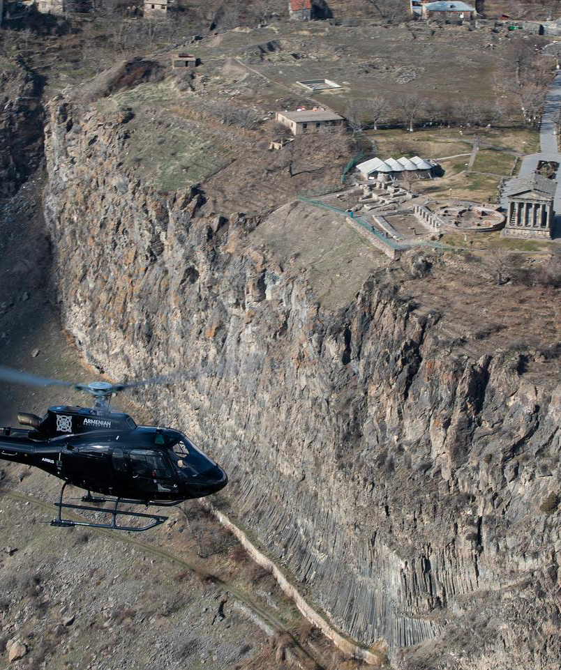 Ուղղաթիռով տուր «Armenian Helicopters» Երևան-Ազատի ջրամբար-Գառնի (1 կանգառ), 1-4 անձ