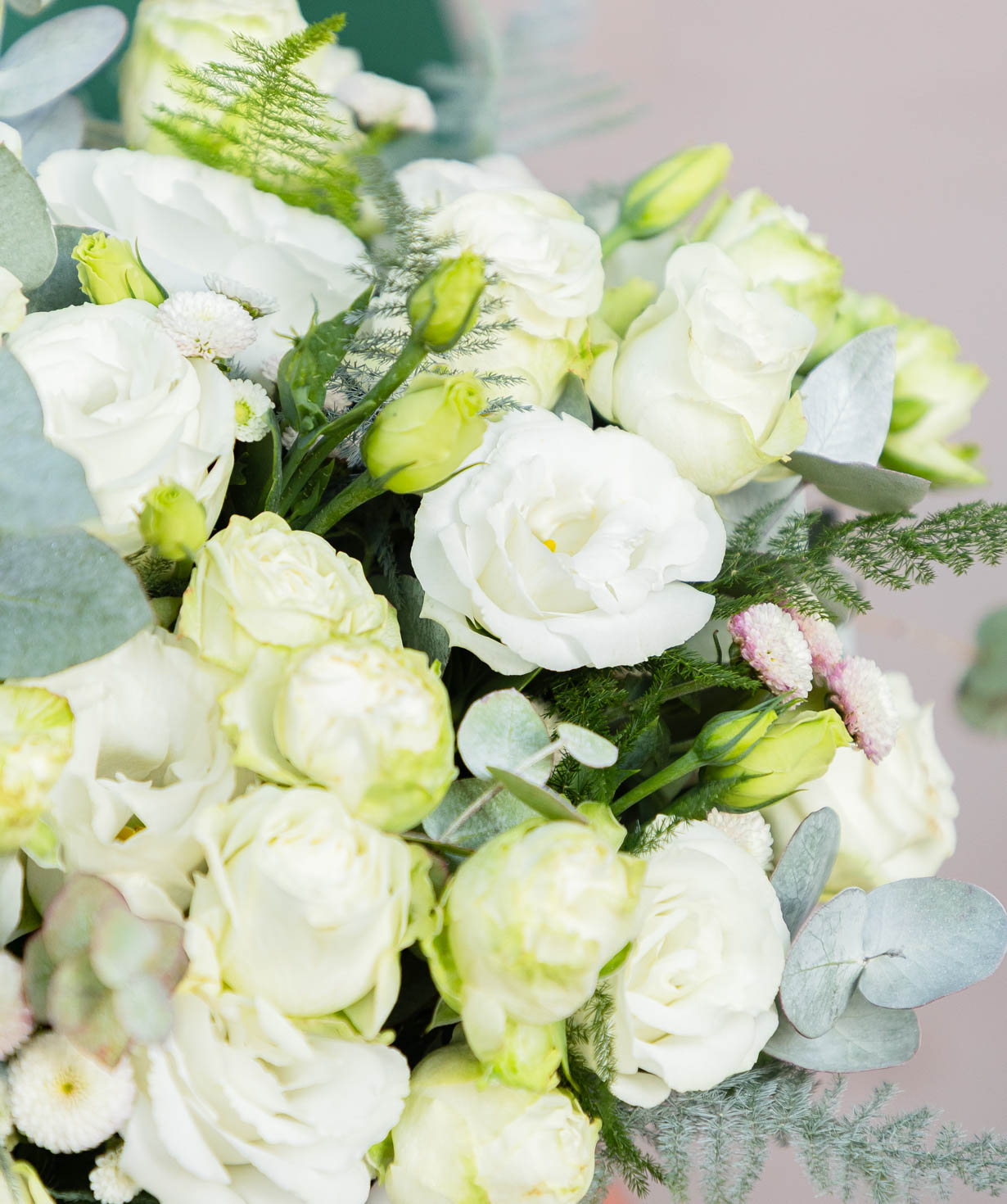 Flower arrangement «Caprice» with chrysanthemums №47