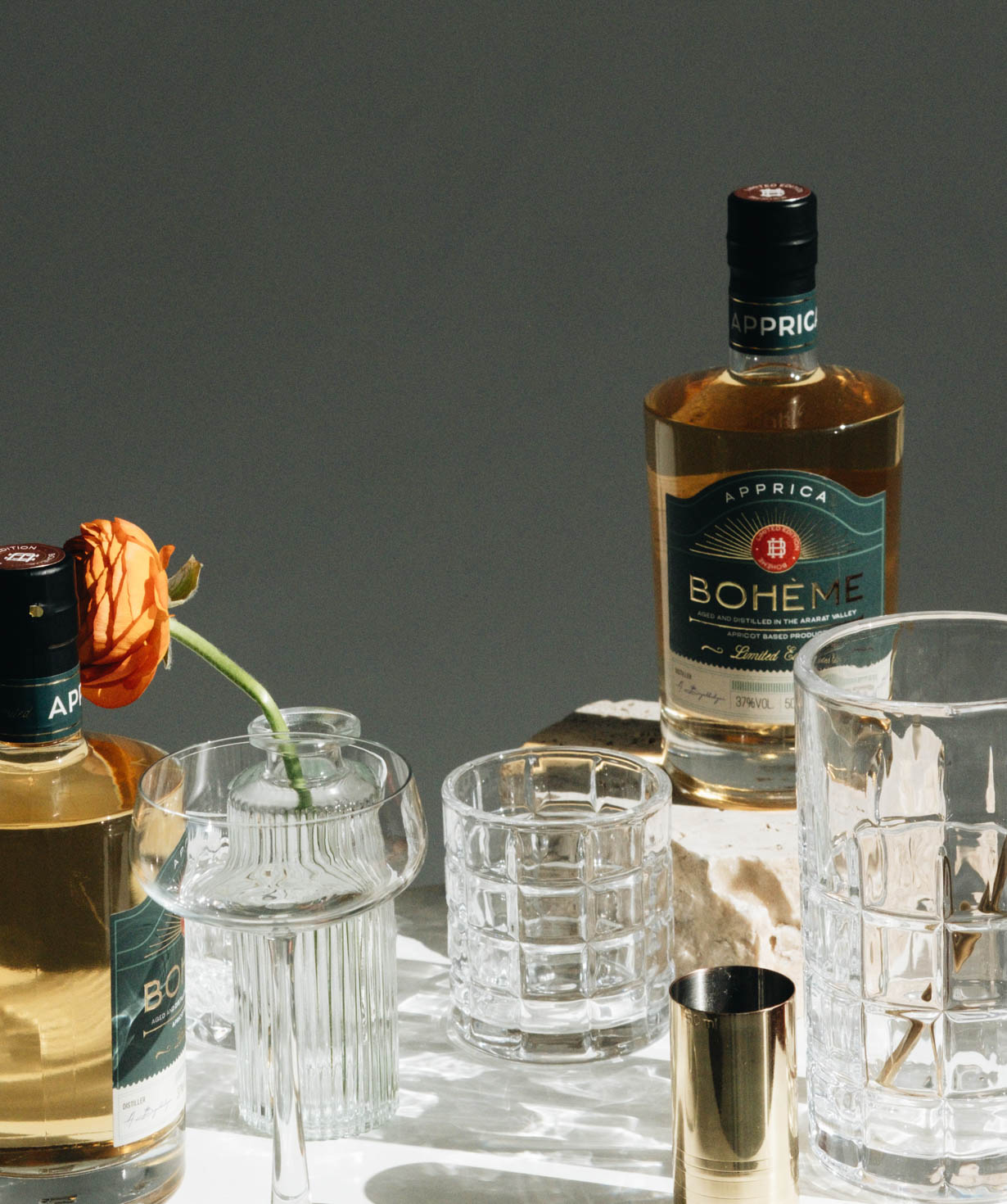 Alcoholic spirit «Bohème Apprica» 37%, 500 ml