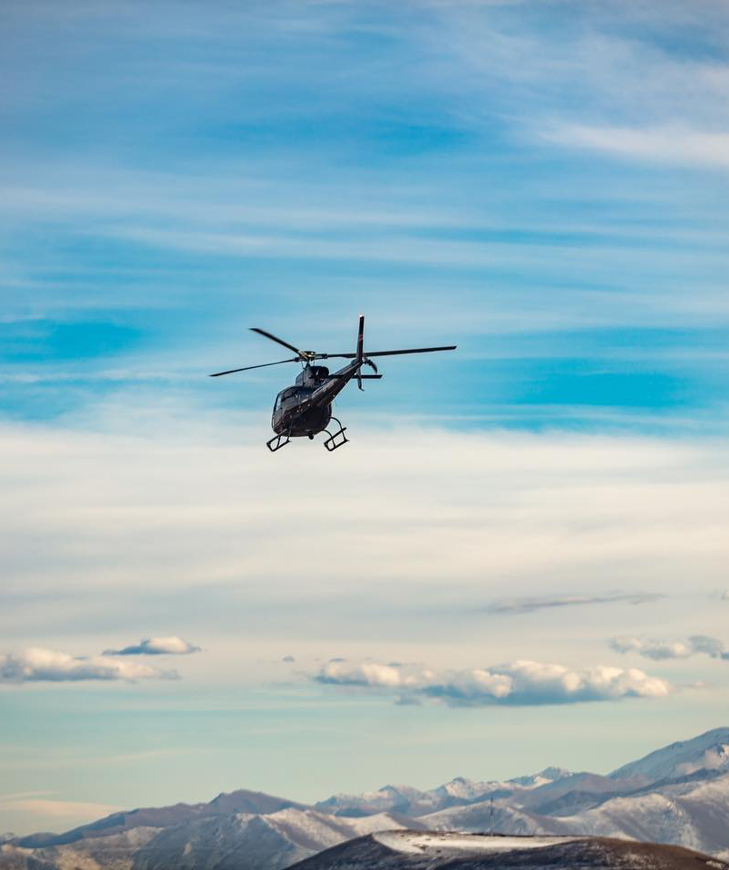 Тур на вертолете «Armenian Helicopters» Оганаван-Сагмосаванк-Парк Алфавита-Амберд (без остановок), 1-4 человека