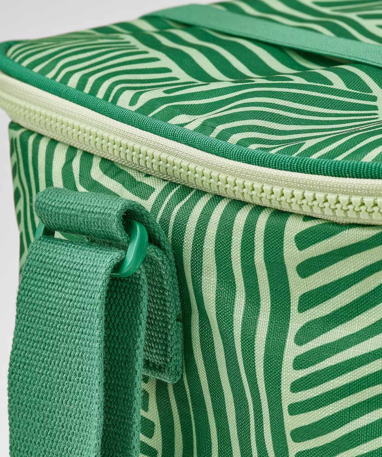 Cooler bag «Ikea» Nabbfisk, green, 36 x 26 x 22 cm