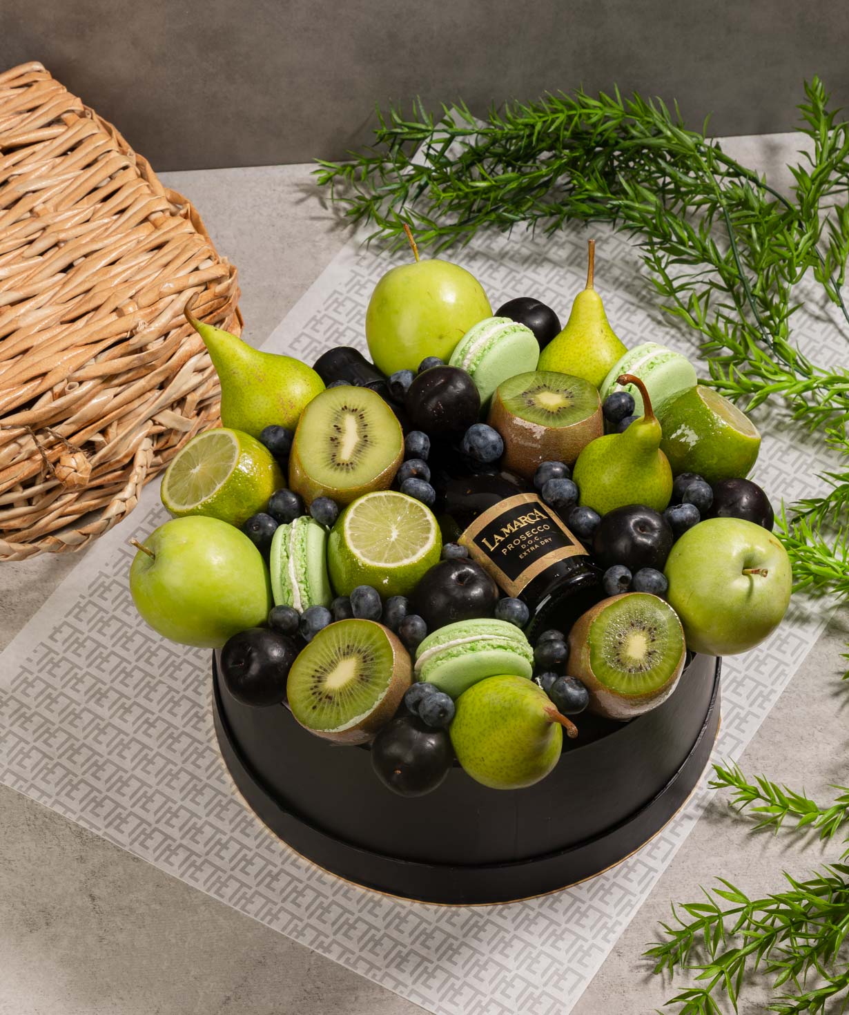 Fruit composition `THE BOX` №644