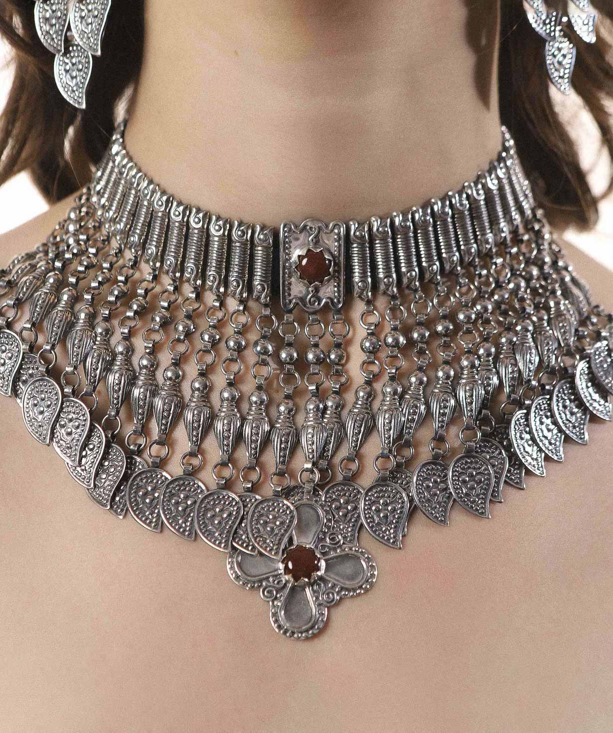 Ожерелье ''Narekatsi'' Васпуракан, из серебро