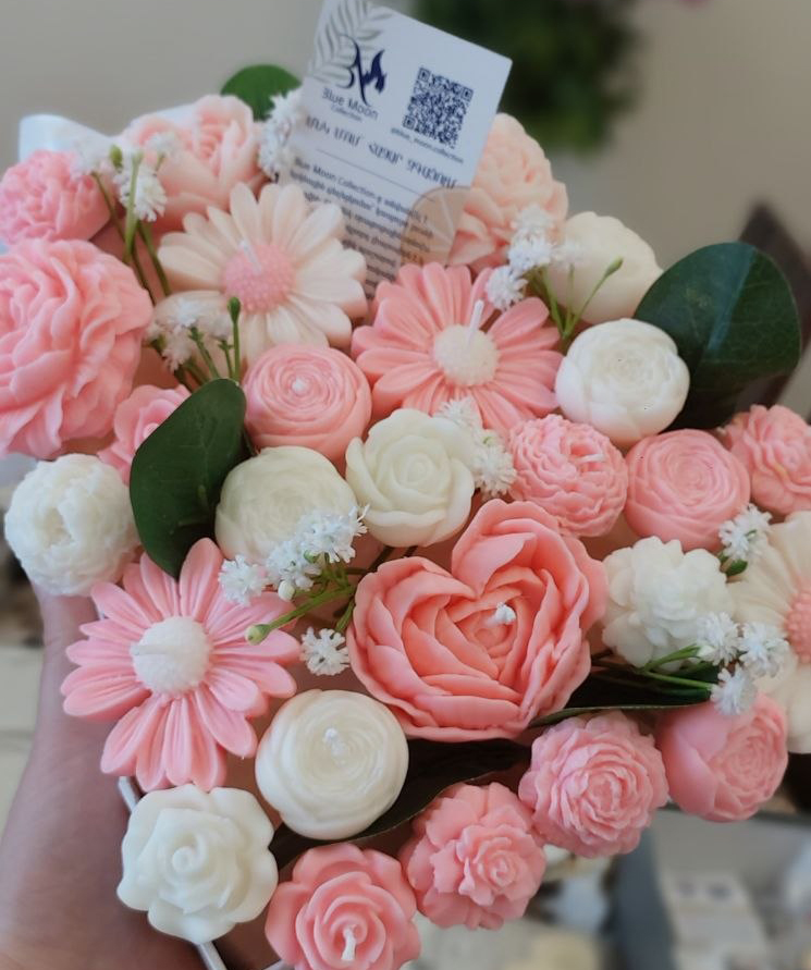 Candle bouquet «Blue Moon» Last Bell, scented