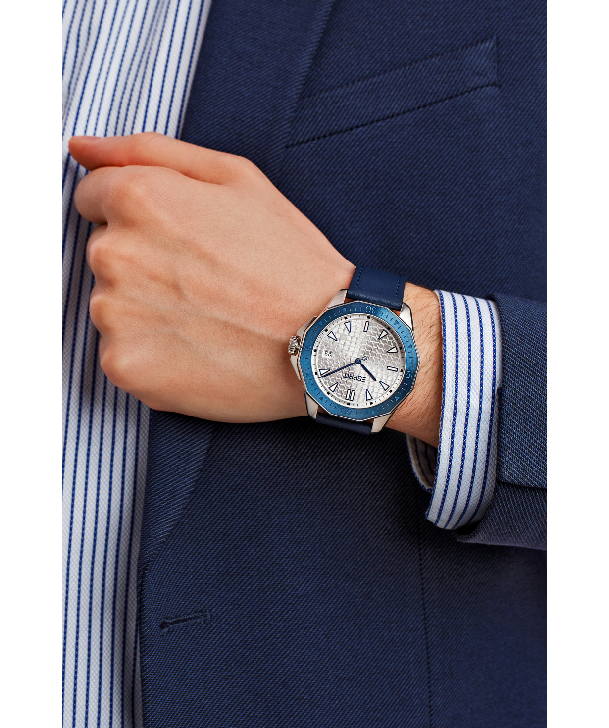 Wristwatch «Esprit» ES1G467L0015
