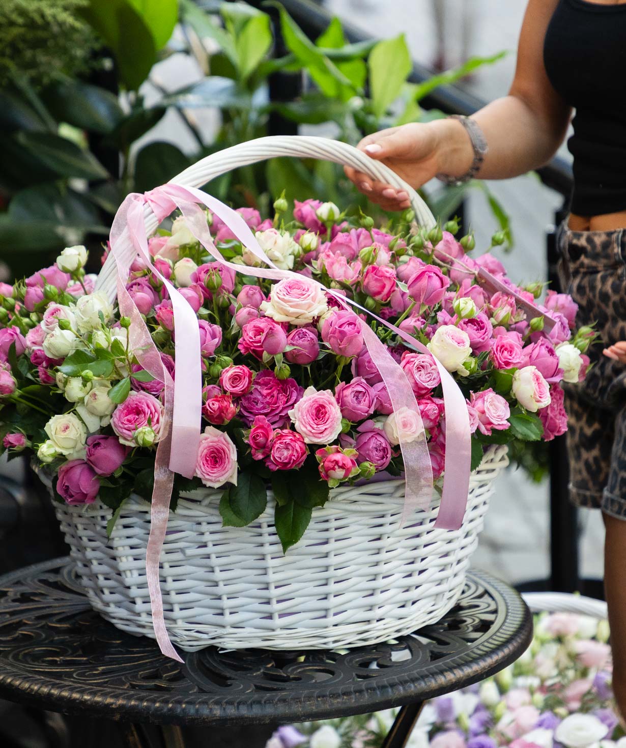 Floral composition «Green House» with Spray Roses №16