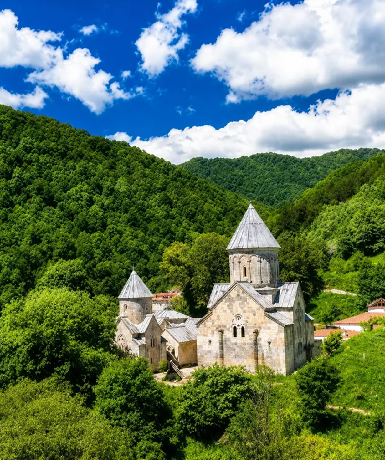 Buggy tour «Dilijan Adventures» Haghartsin via Mountains and Hidden Waterfall, 4-5 people