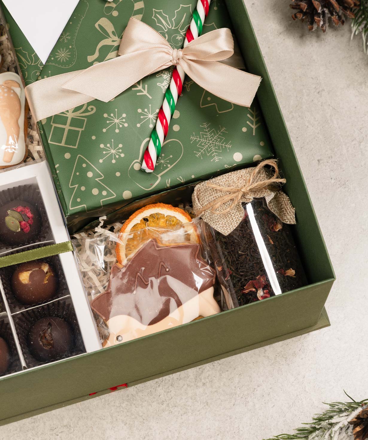 Подарочная коробка «THE BOX» №556 Новогодняя