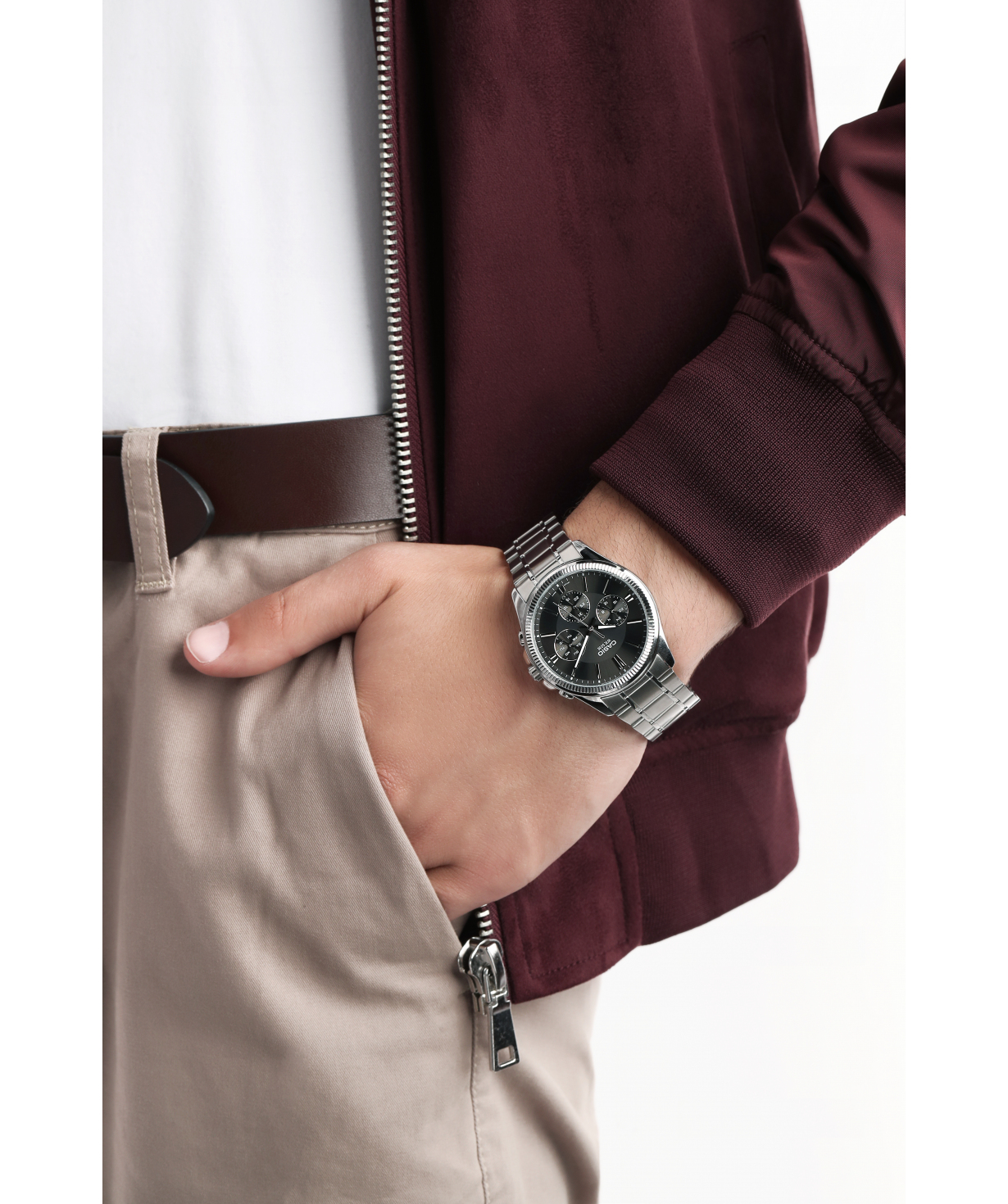 Наручные часы `Casio` MTP-1375D-1AVDF